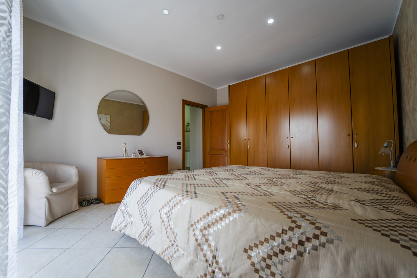 Quadrilocale con box a Casoria