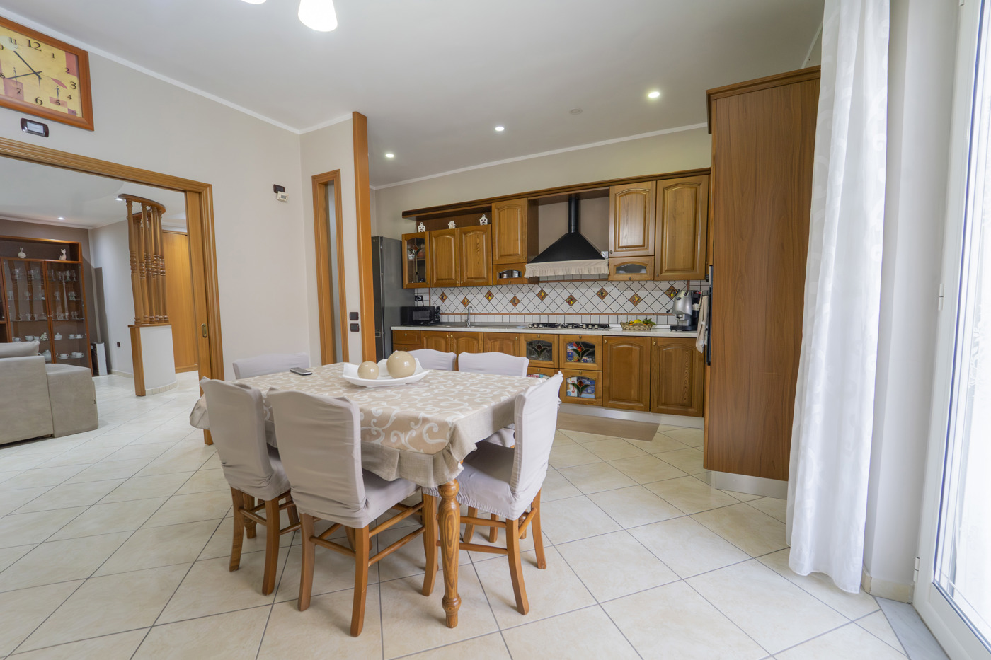 Quadrilocale con box a Casoria