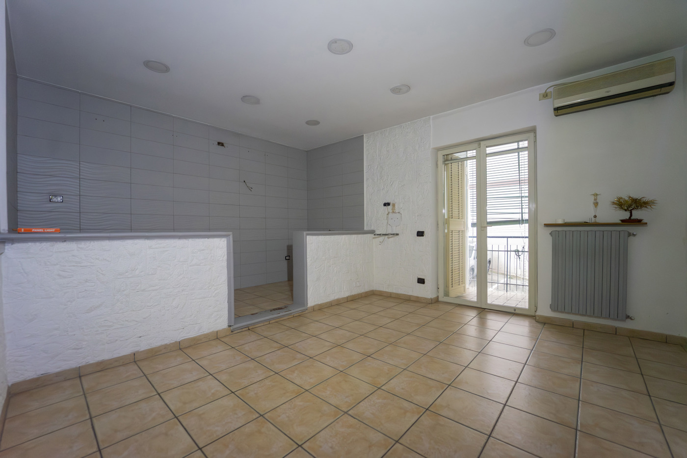 Quadrilocale con box a Casoria