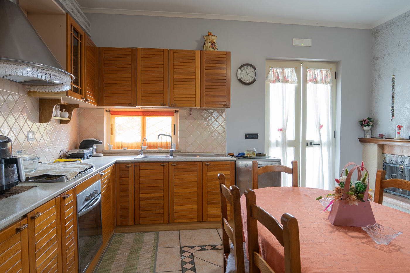 Villa con giardino a Parete