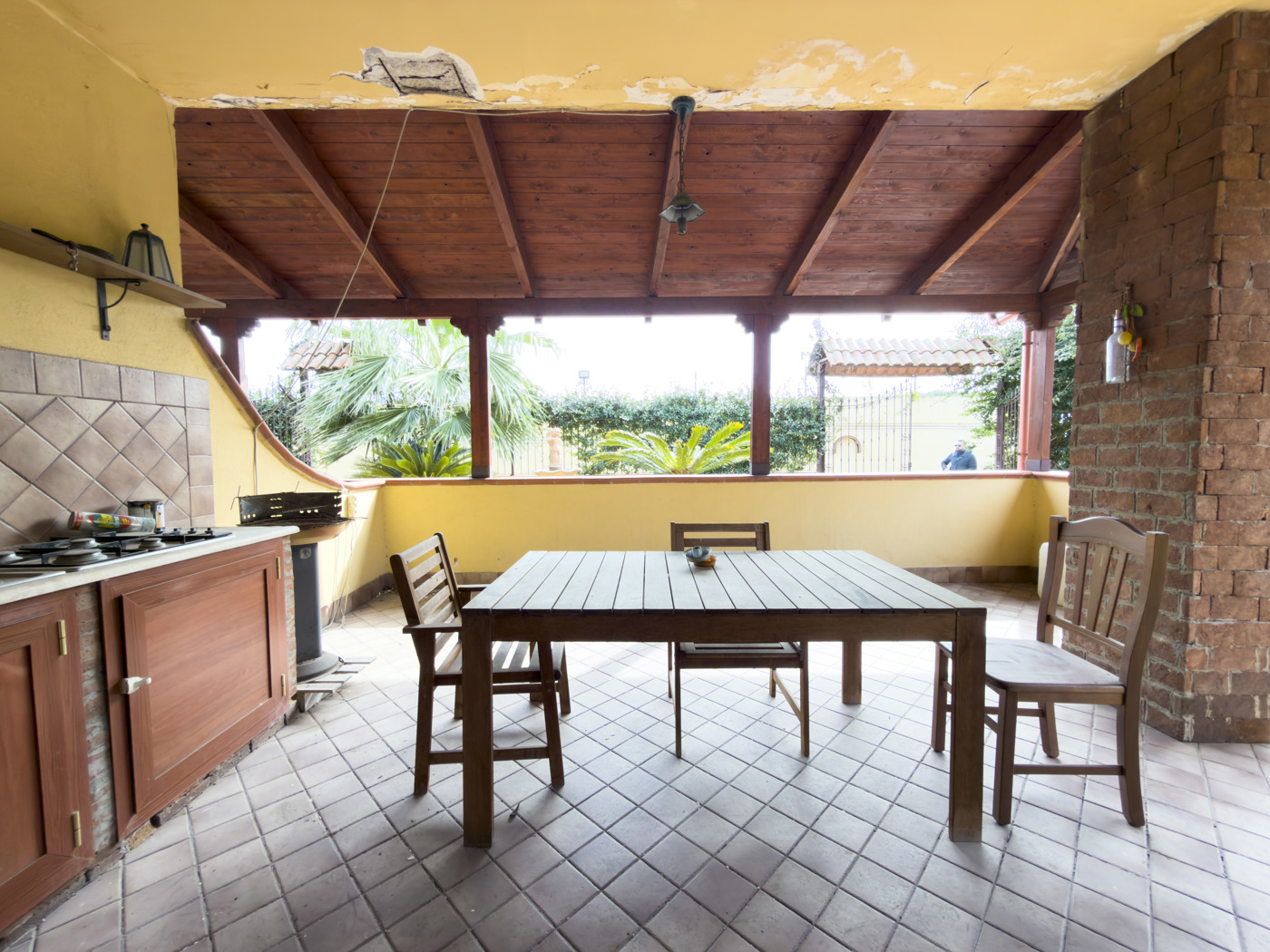 Villa con giardino a Napoli