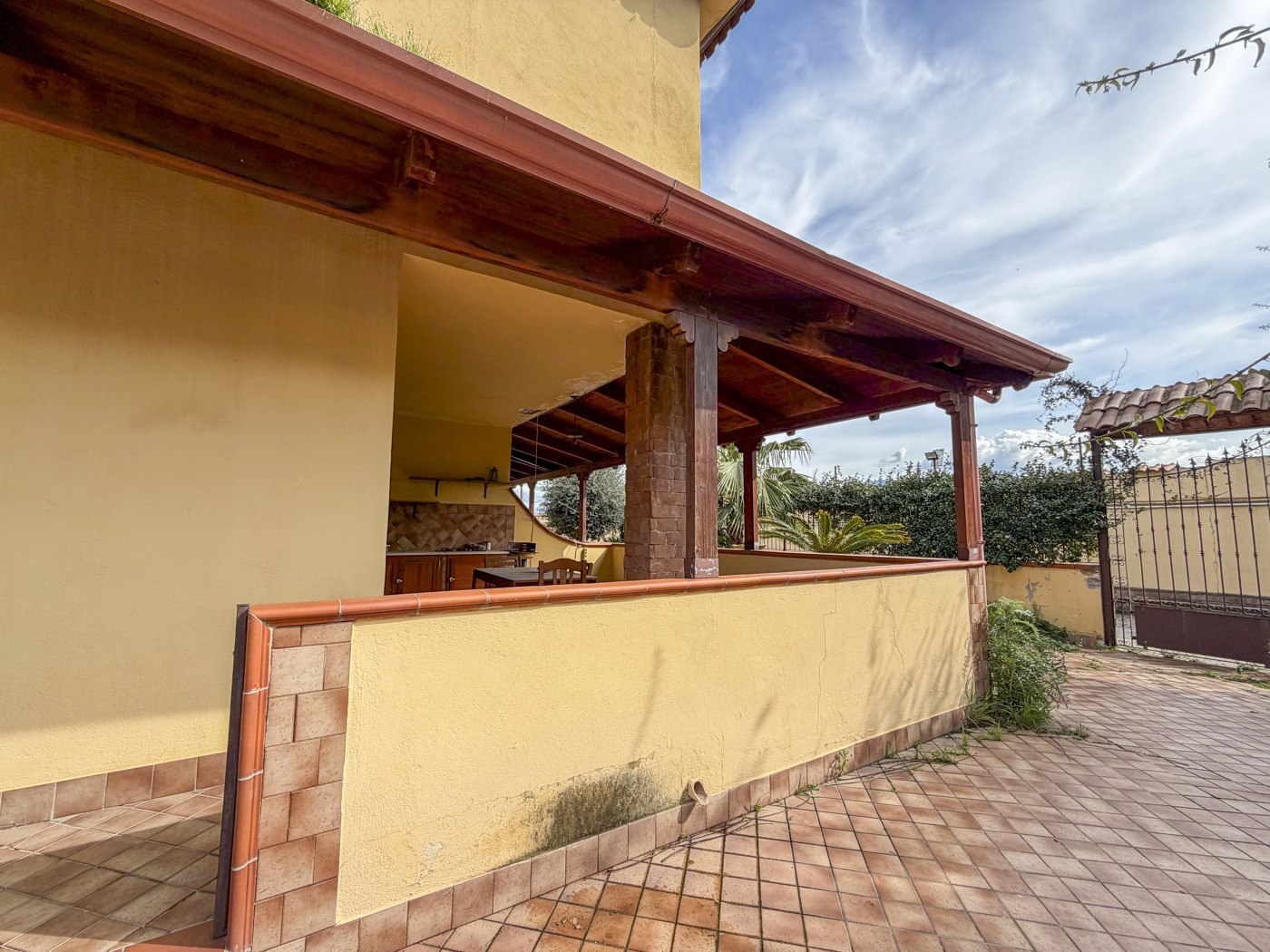 Villa con giardino a Napoli