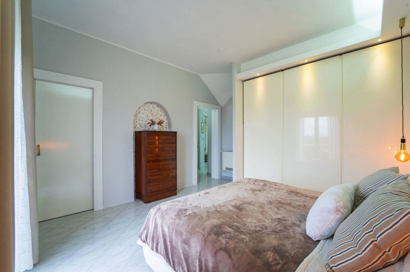 Quadrilocale ristrutturato a Pomigliano d'Arco