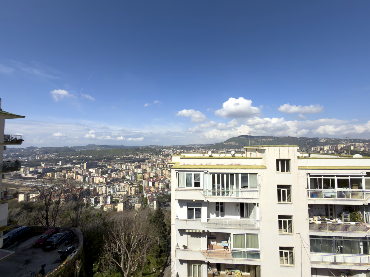 Trilocale in vendita a Napoli