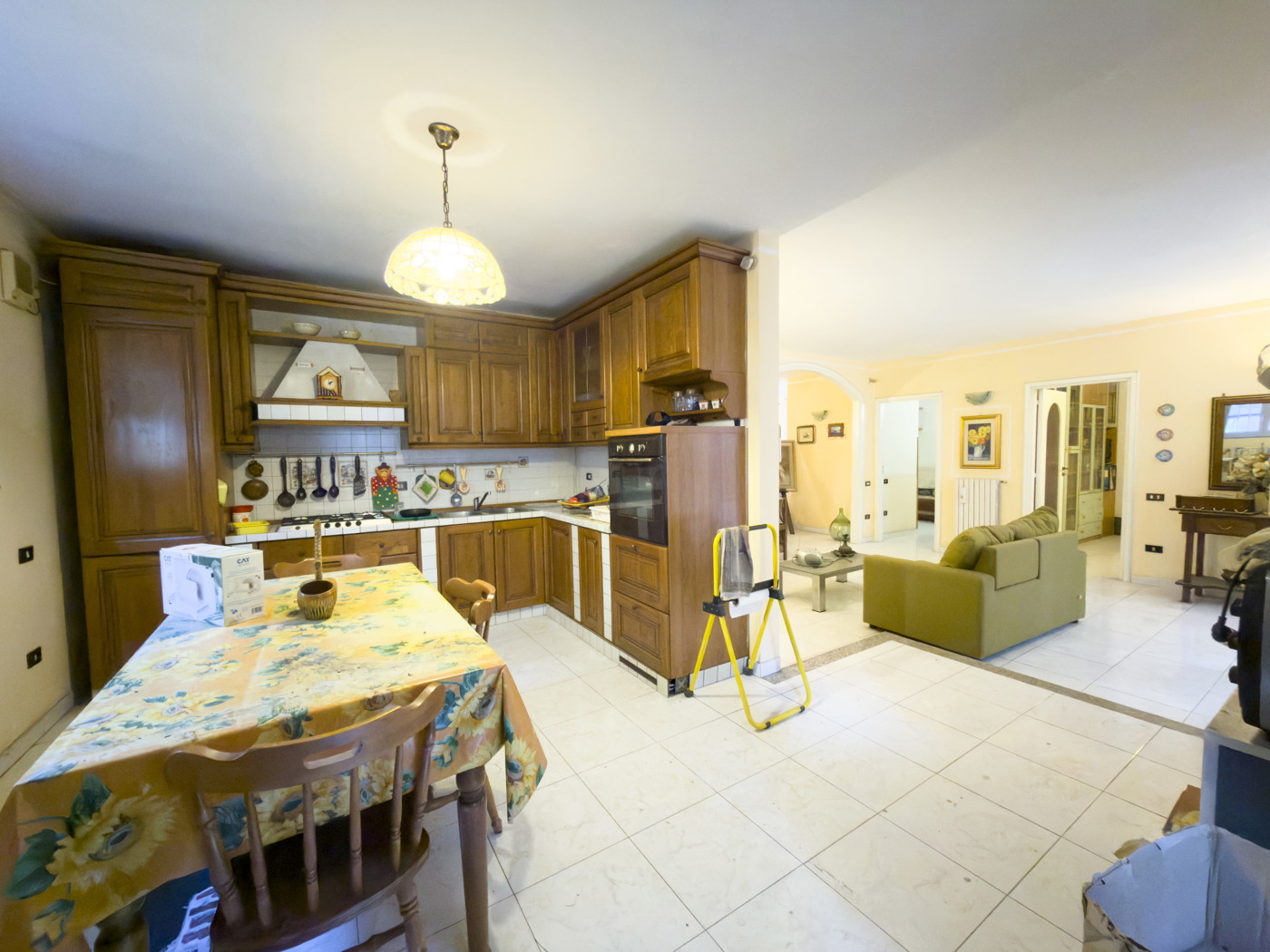 Villa con giardino a Sant'Antimo