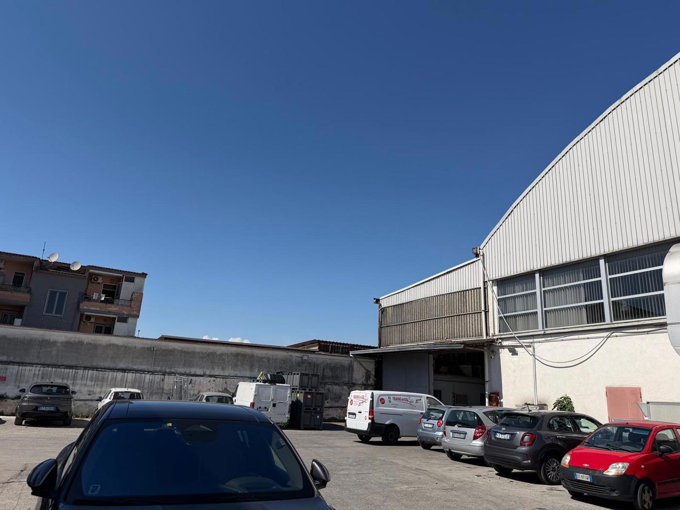 Capannone in affitto a Casoria