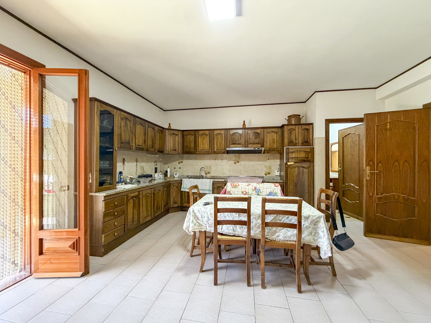 Villa con giardino a Casapesenna