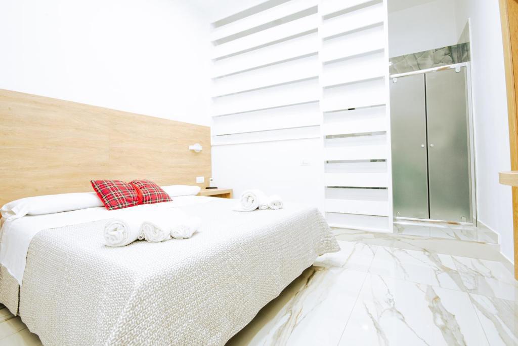 Attivit� commerciale Albergo in vendita a Napoli