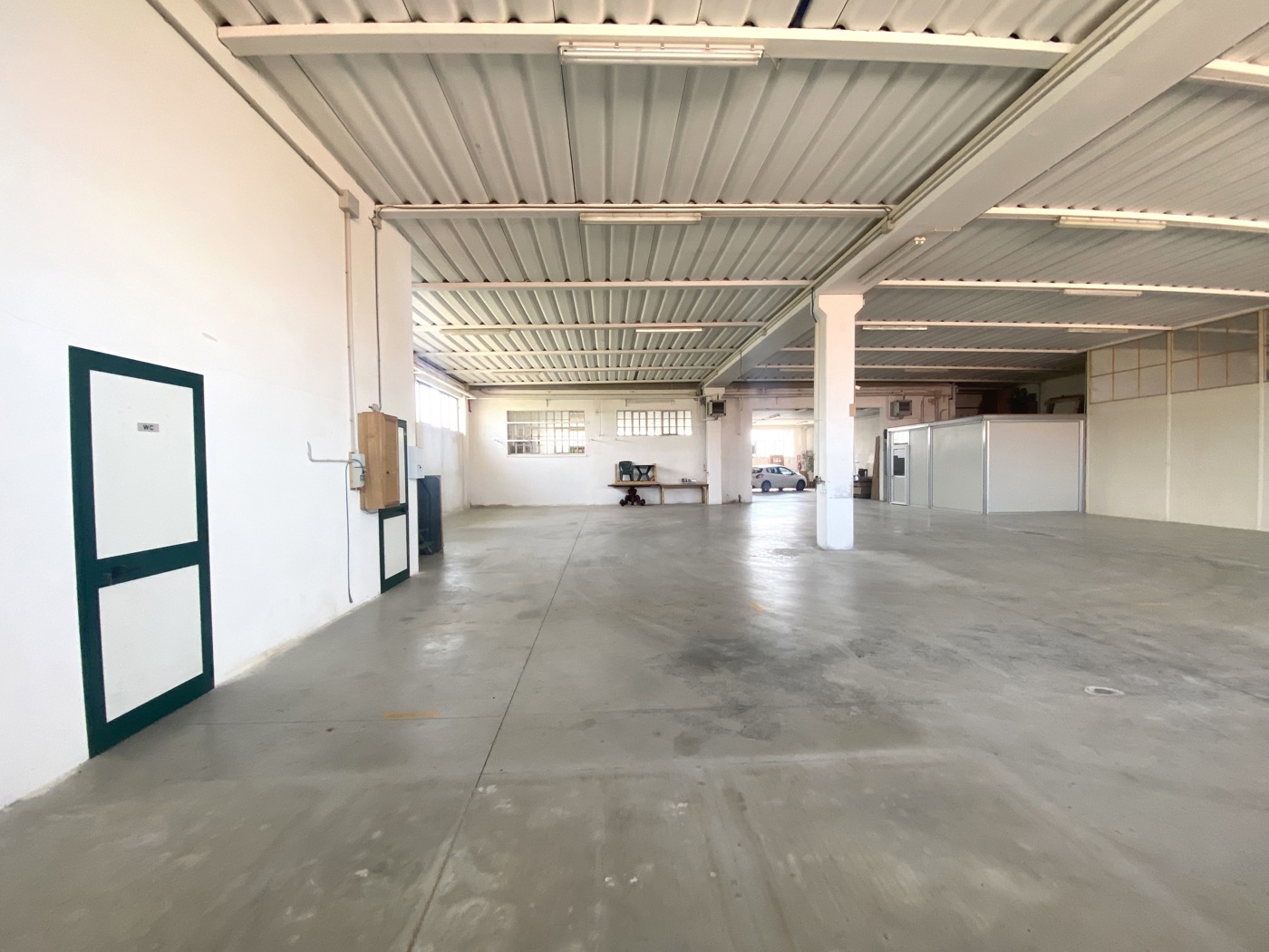 Capannone in vendita a Merlara