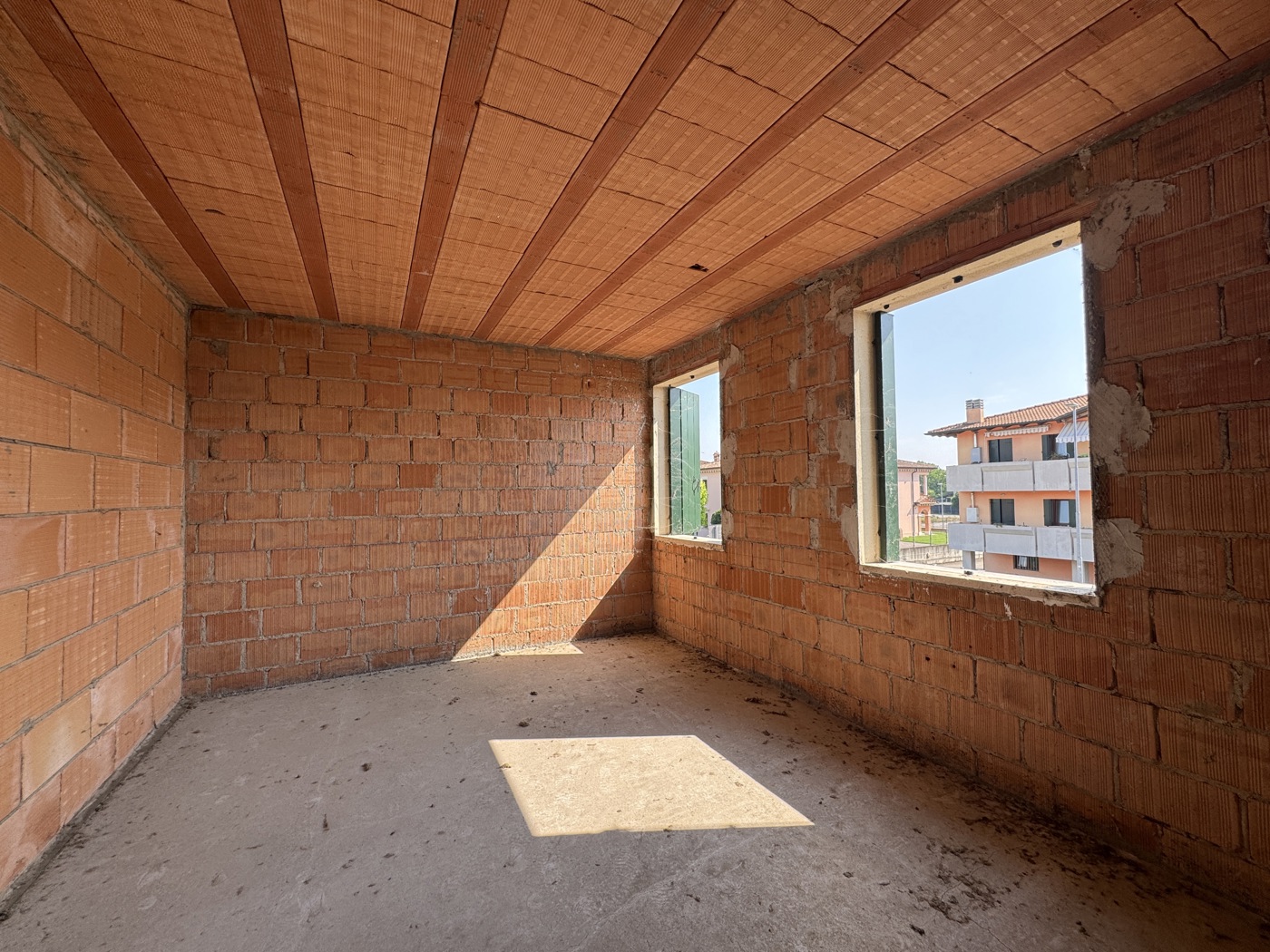 Trilocale con giardino a Casale di Scodosia