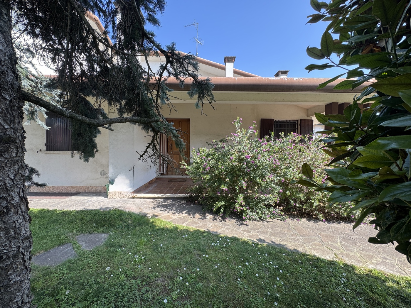 Villa Bifamiliare con giardino a Montagnana