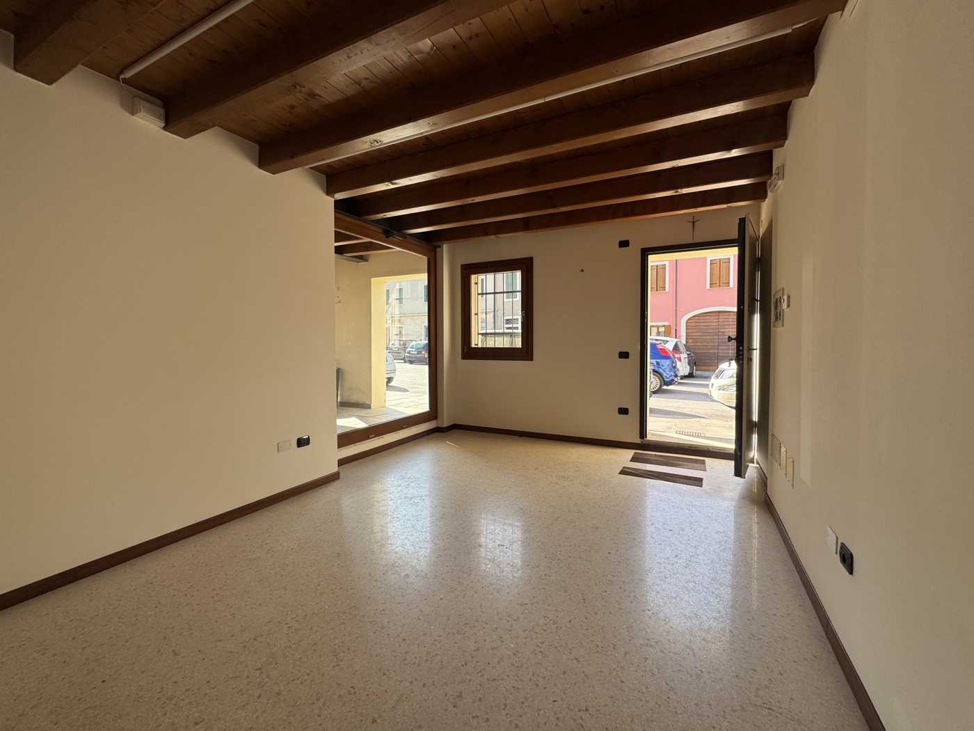 Ufficio in affitto a Montagnana