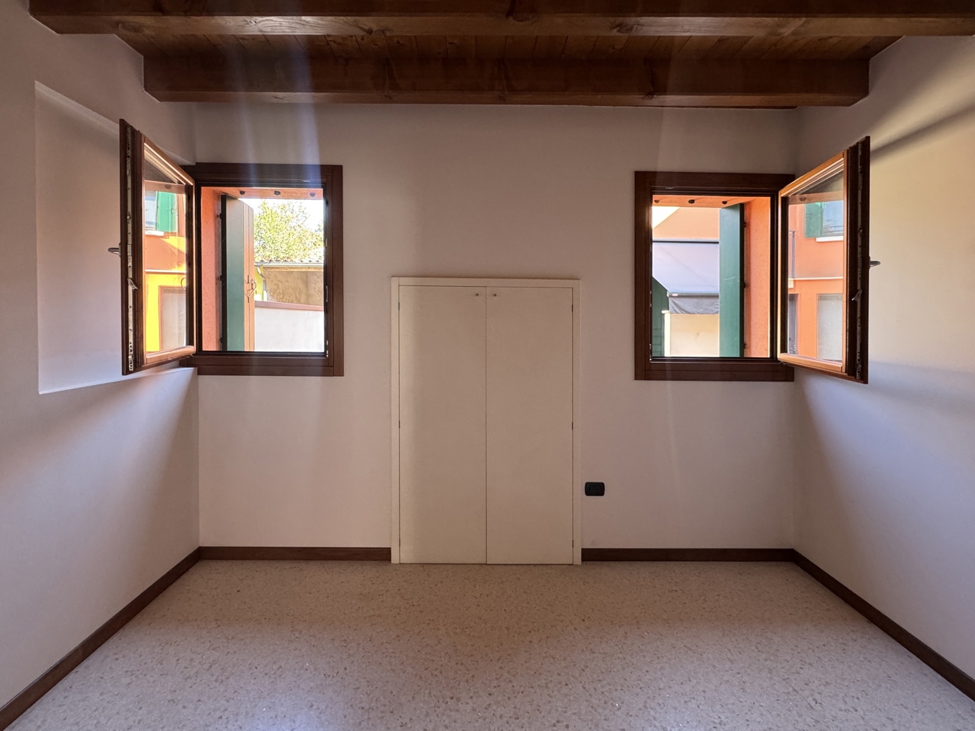 Ufficio in affitto a Montagnana