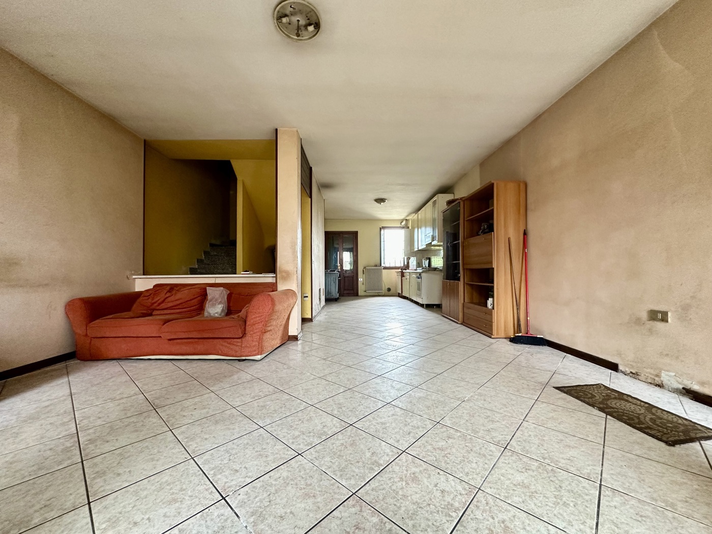 Casa indipendente da ristrutturare a Borgo Veneto