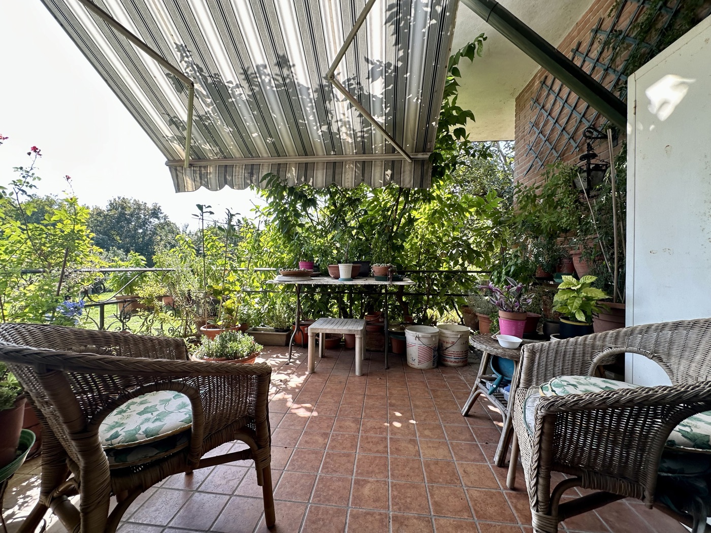 Villa con box doppio a Megliadino San Vitale