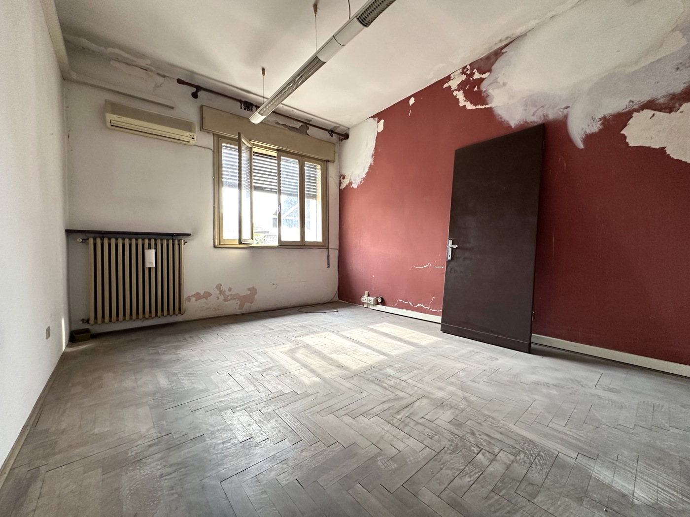 Stabile/Palazzo con giardino a Borgo Veneto