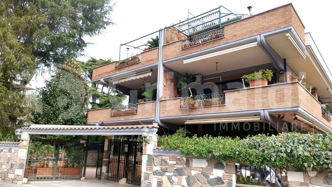 Appartamento con giardino a Roma