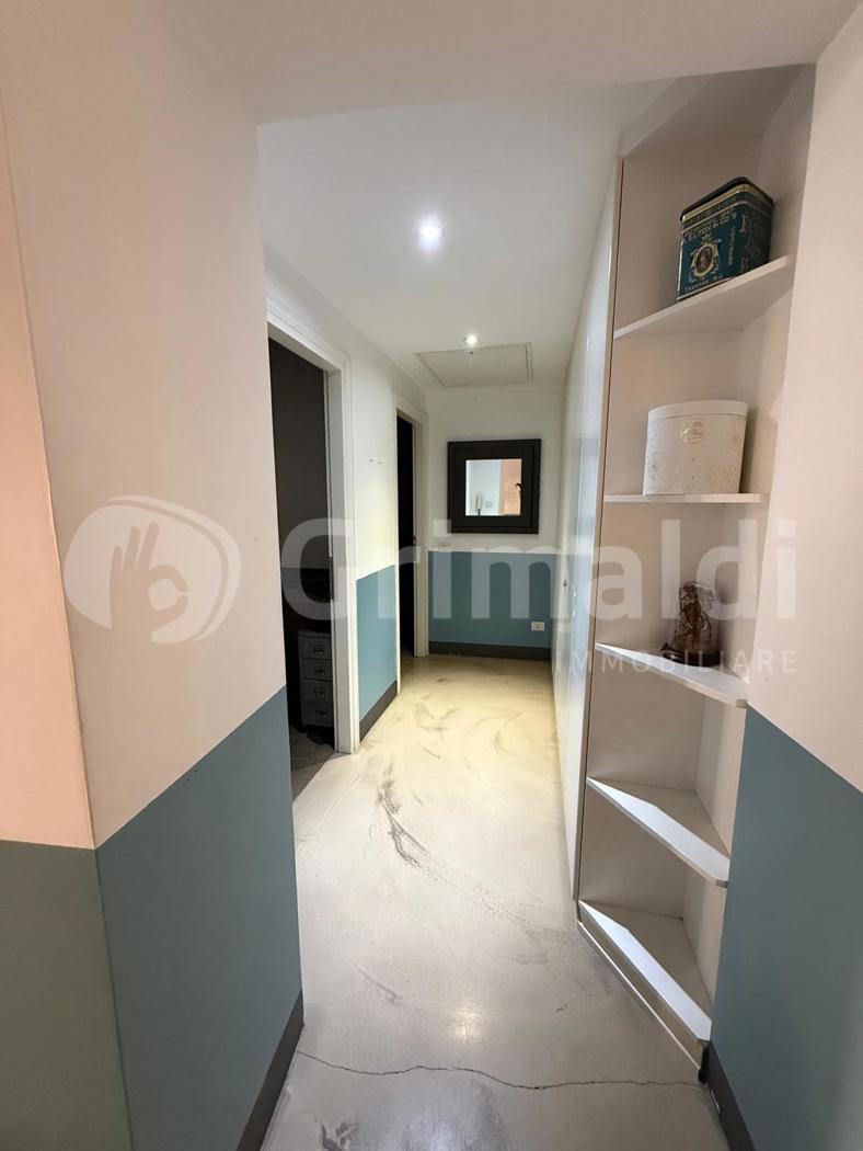 Bilocale ristrutturato a Roma