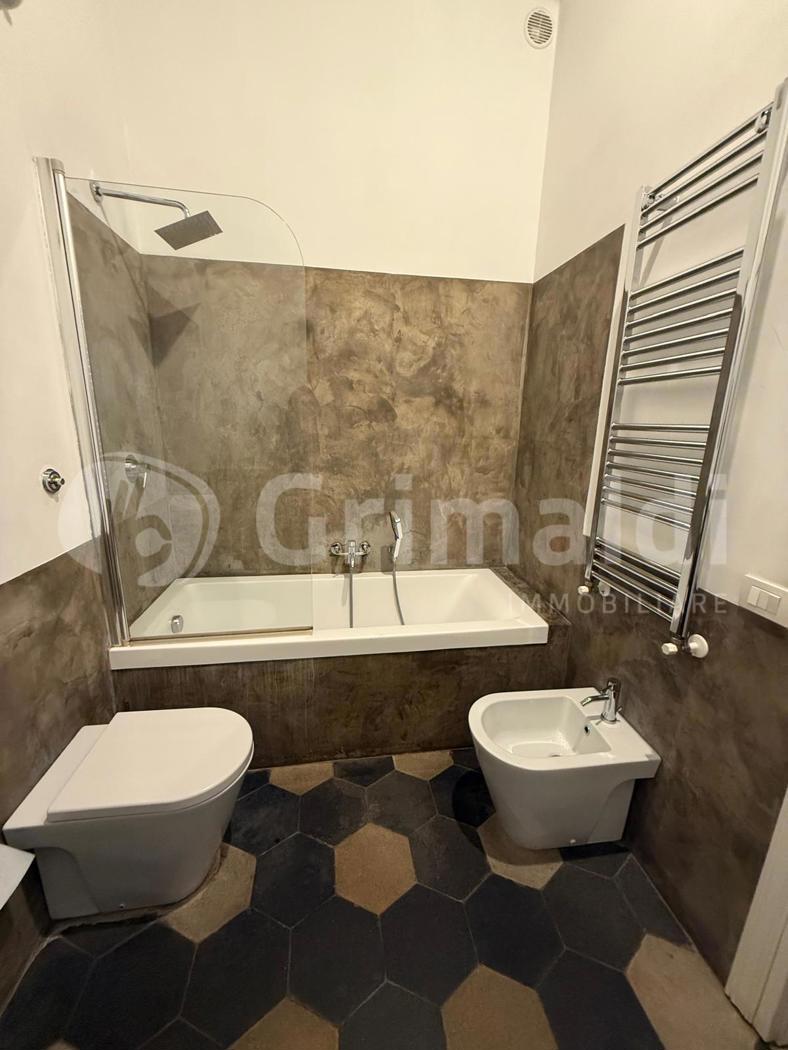 Bilocale ristrutturato a Roma