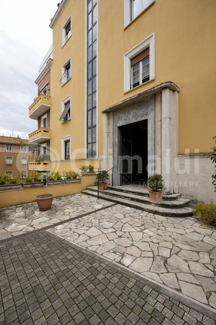 Appartamento ristrutturato a Roma