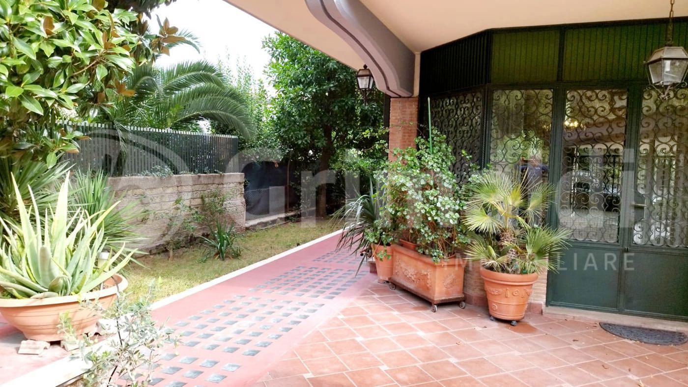 Appartamento con giardino a Roma