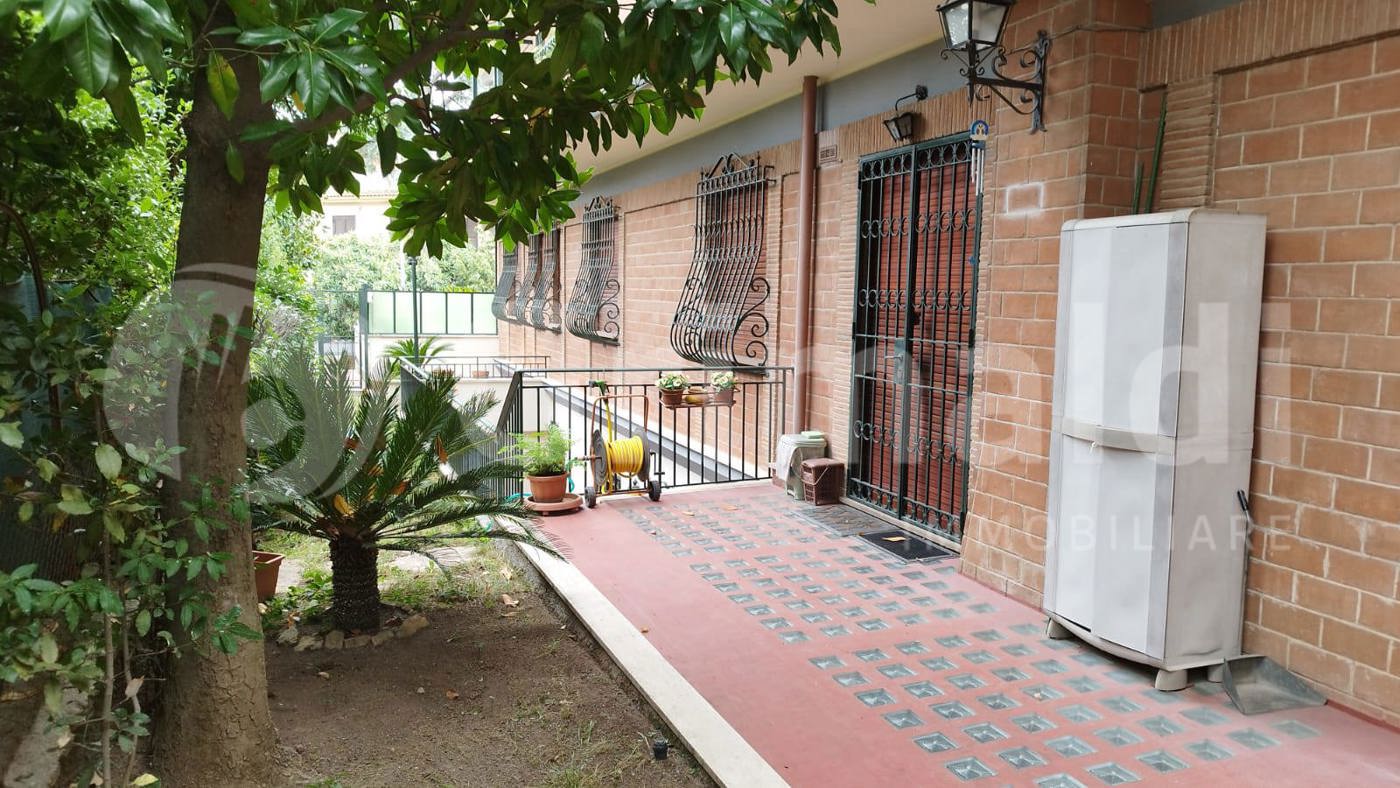 Appartamento con giardino a Roma