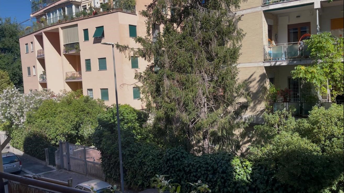 Quadrilocale ristrutturato a Roma