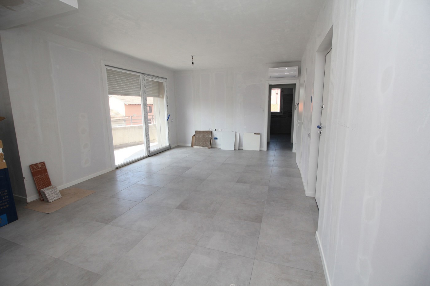 Trilocale con box doppio a Gorla Minore