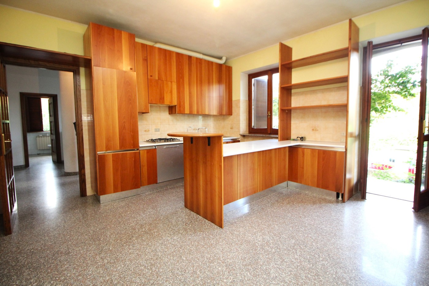 Villa con giardino a Rescaldina