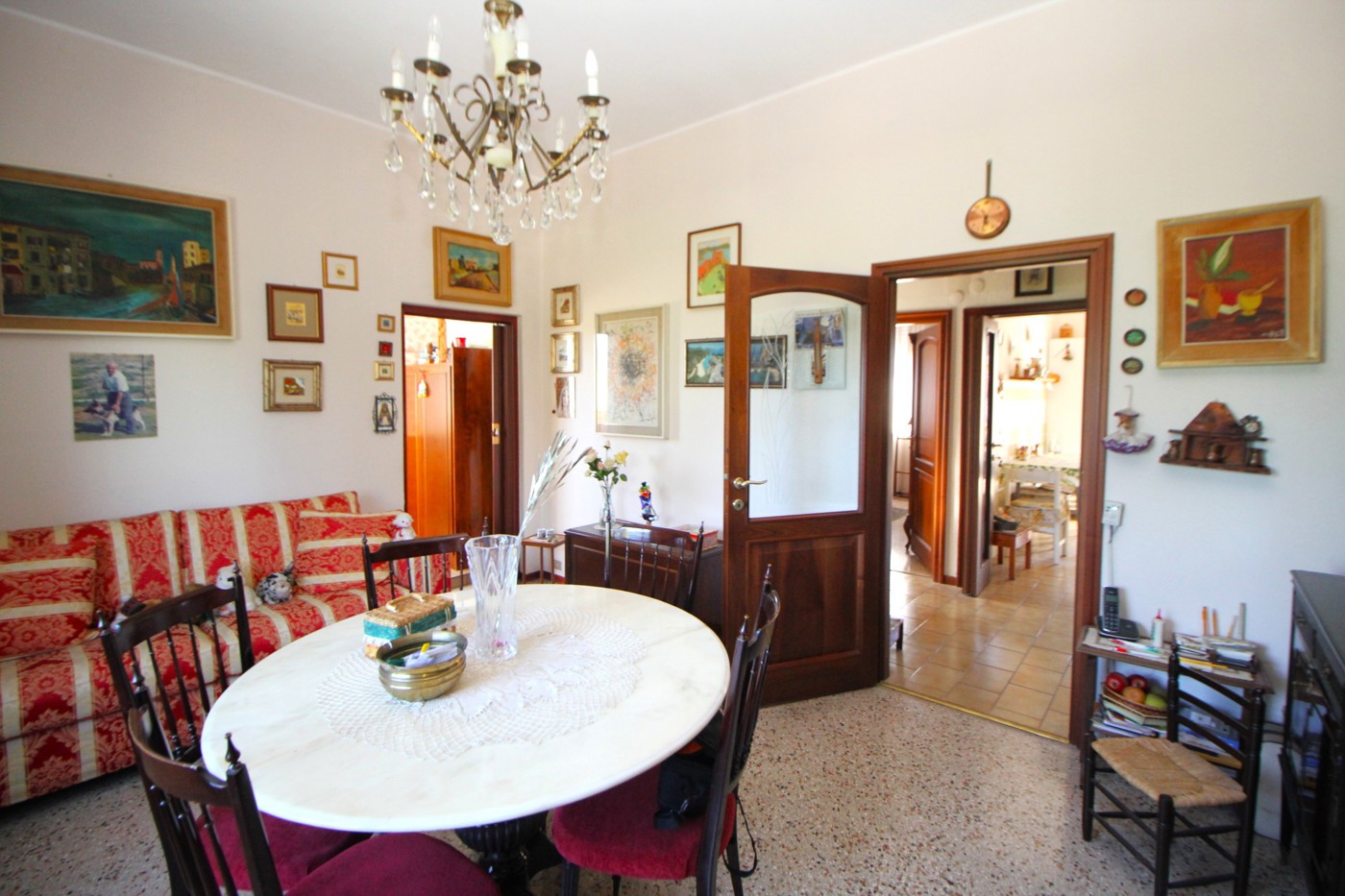 Bilocale con box a Legnano