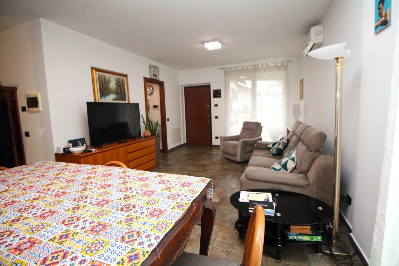 Villa con box doppio a Rescaldina