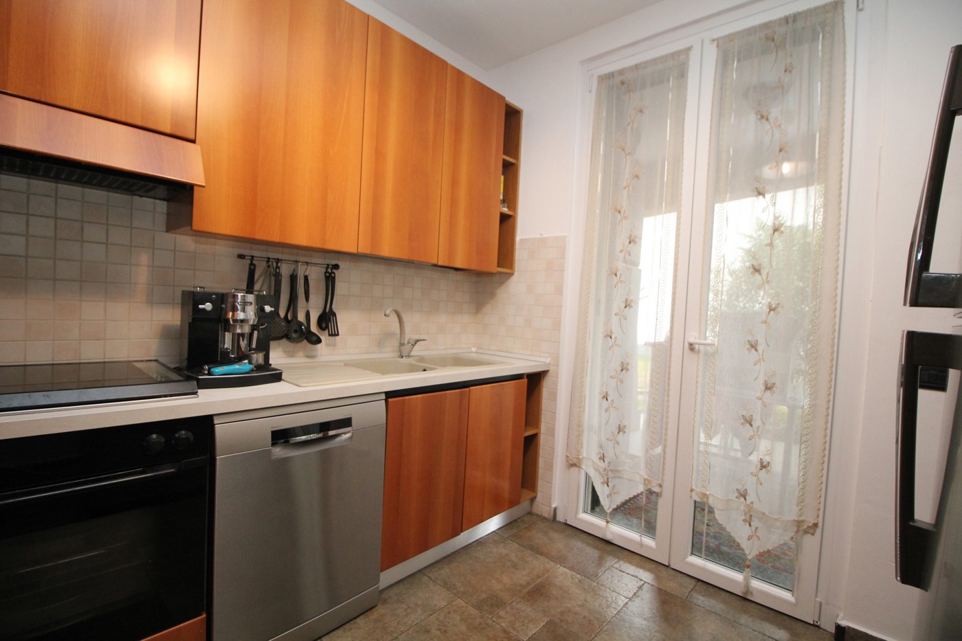 Villa con box doppio a Rescaldina