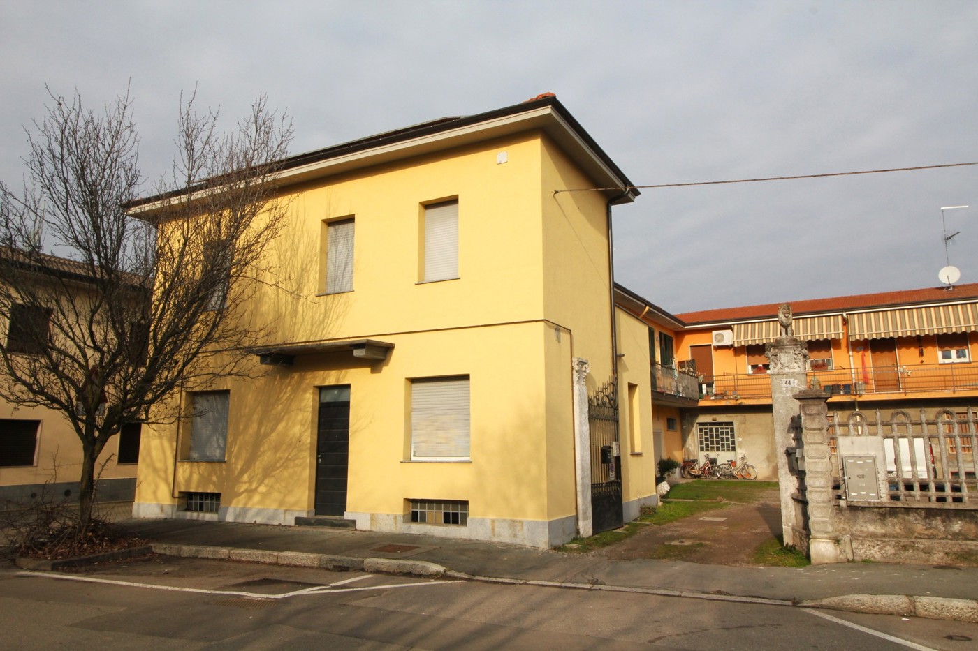 Quadrilocale con box a Rescaldina