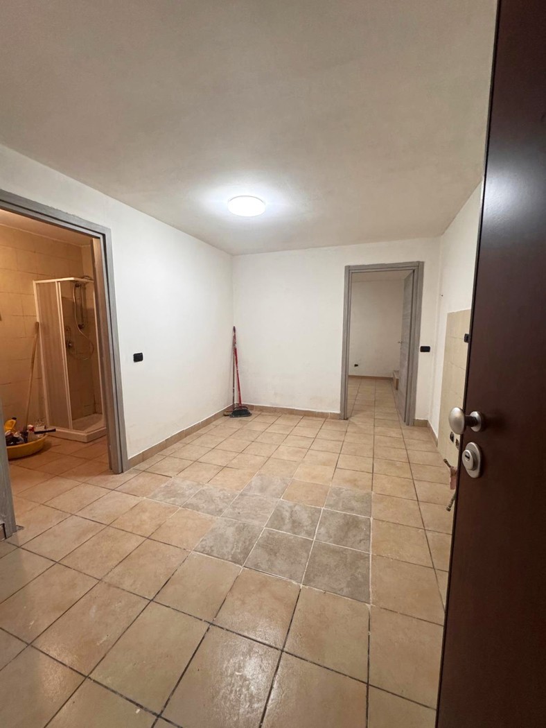 Magazzino in vendita a Milano