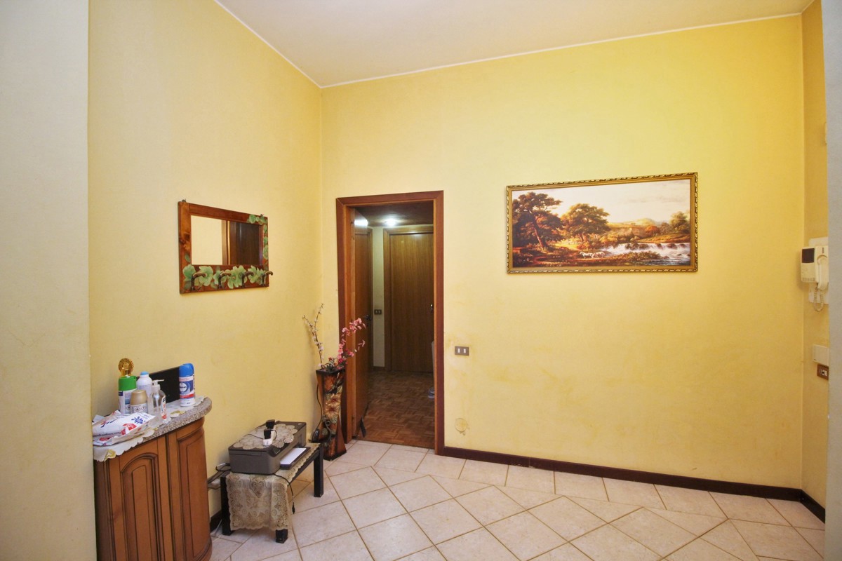 Quadrilocale in vendita a Legnano