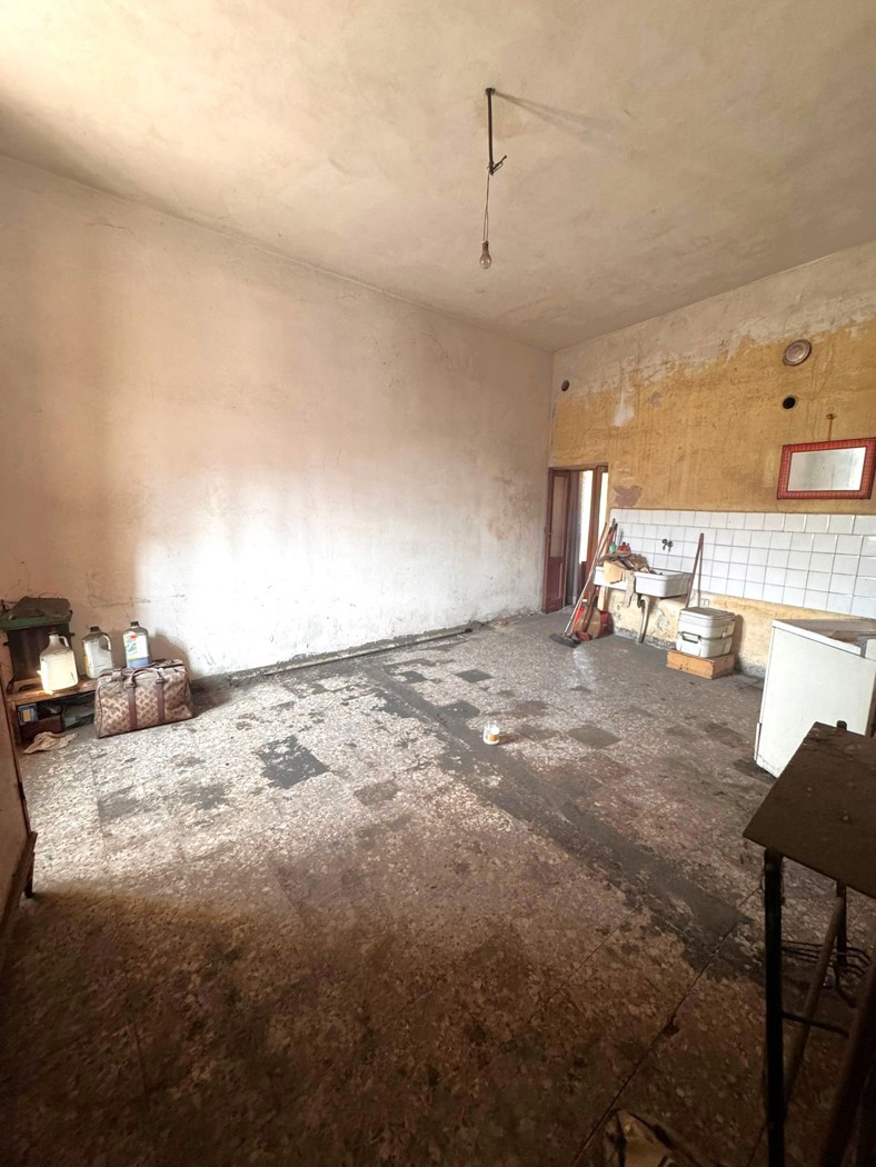 Quadrilocale da ristrutturare a San Vittore Olona