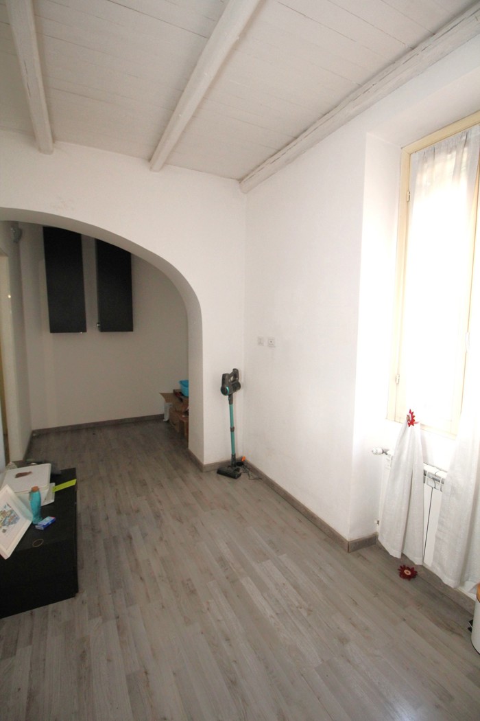 Bilocale in vendita a Legnano