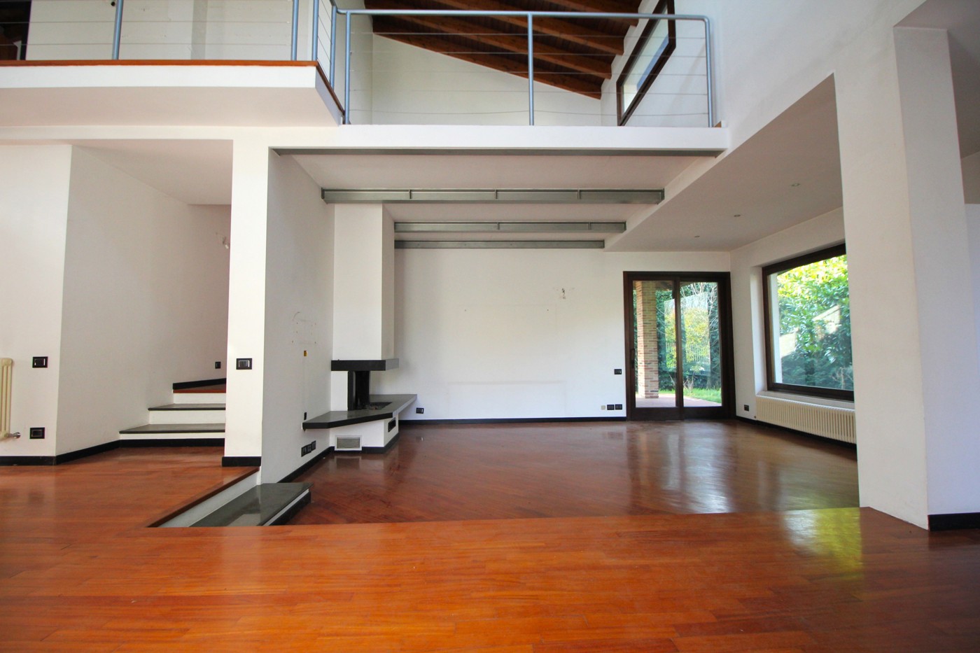 Villa con giardino a Cerro Maggiore