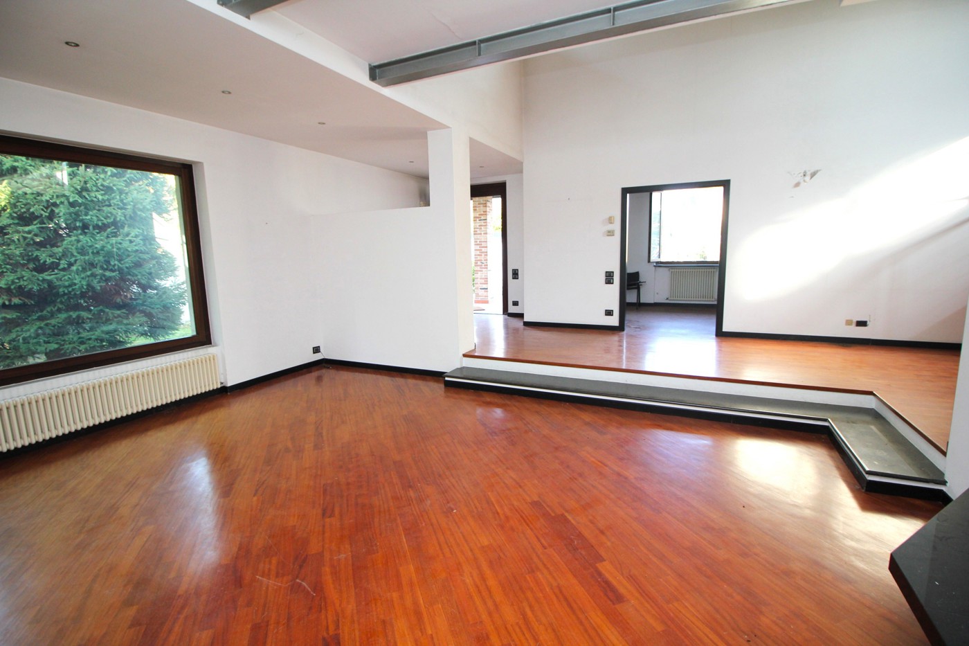 Villa con giardino a Cerro Maggiore