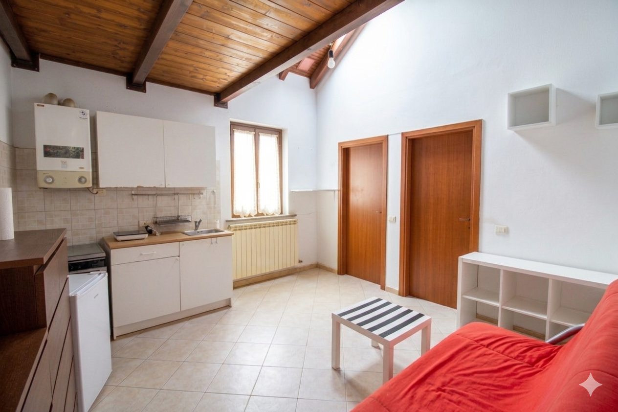 Bilocale in vendita a Gorla Minore