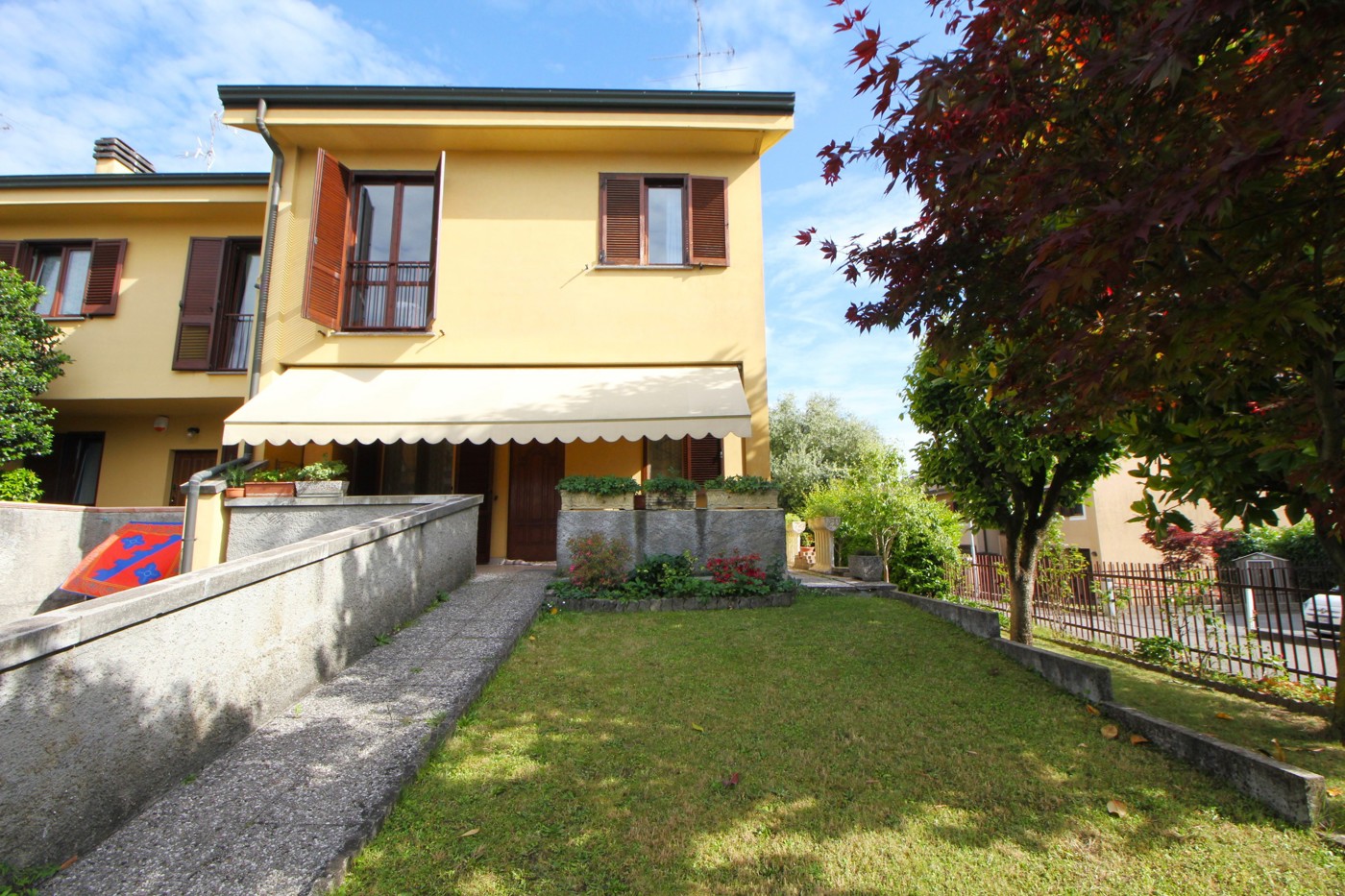 Villa in vendita a Legnano