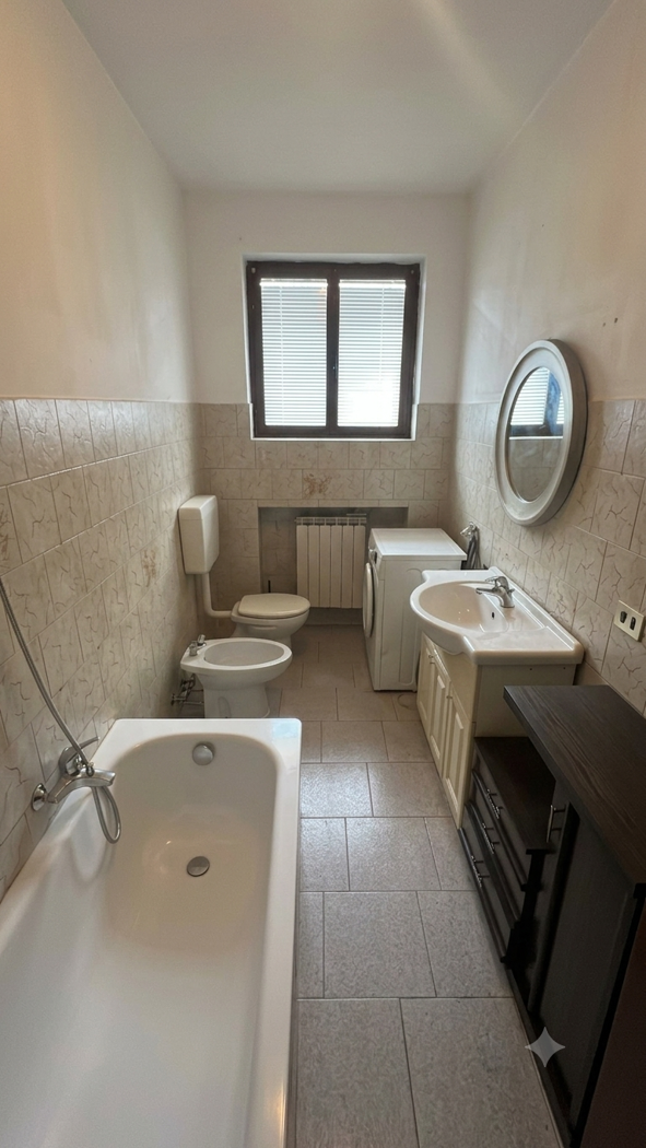 Bilocale in vendita a Gorla Minore