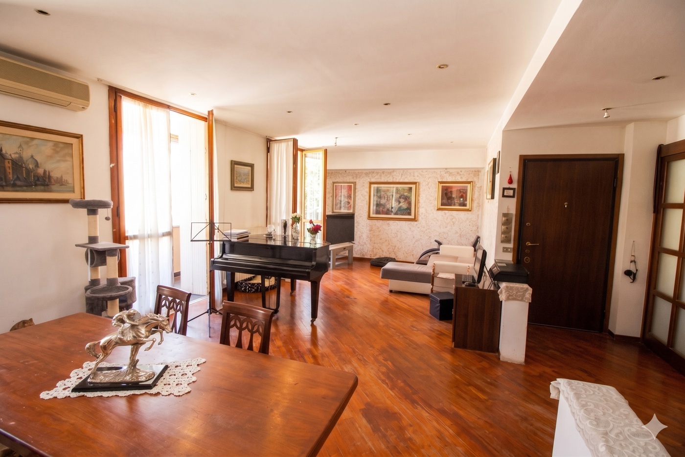 Quadrilocale in vendita a Legnano