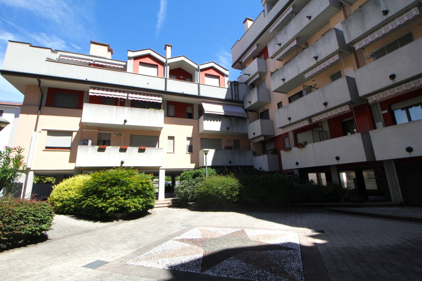 Trilocale in vendita a Legnano