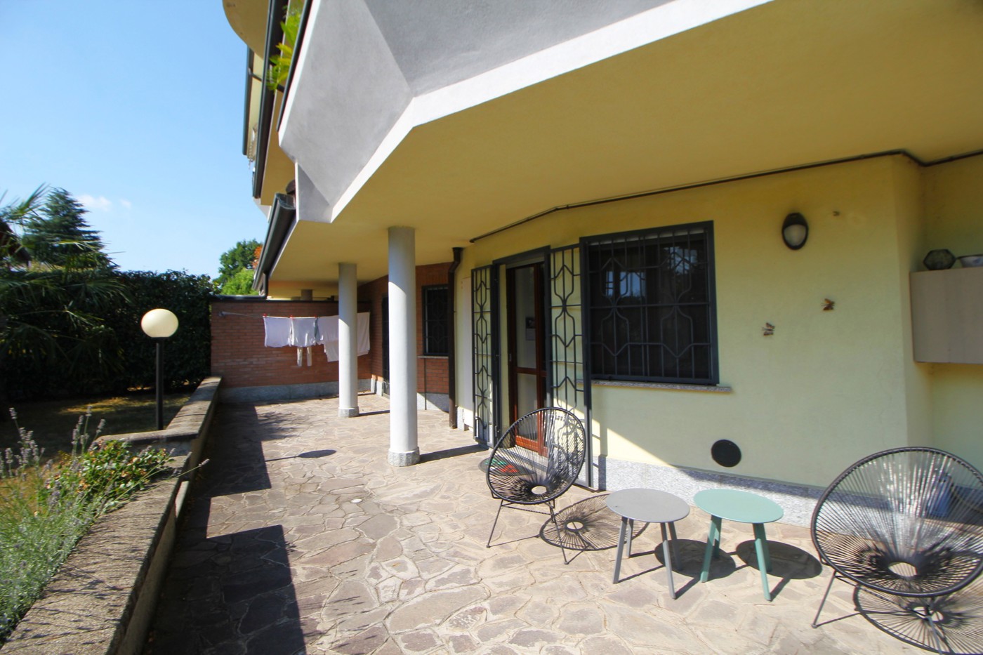 Trilocale con giardino a Olgiate Olona