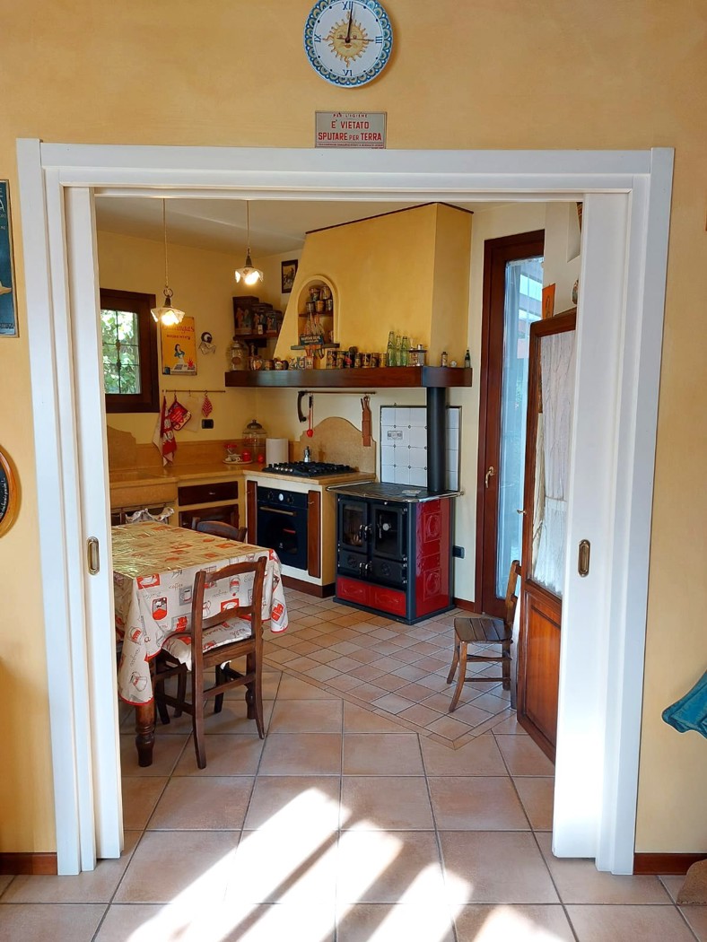Villa in vendita a Vanzago