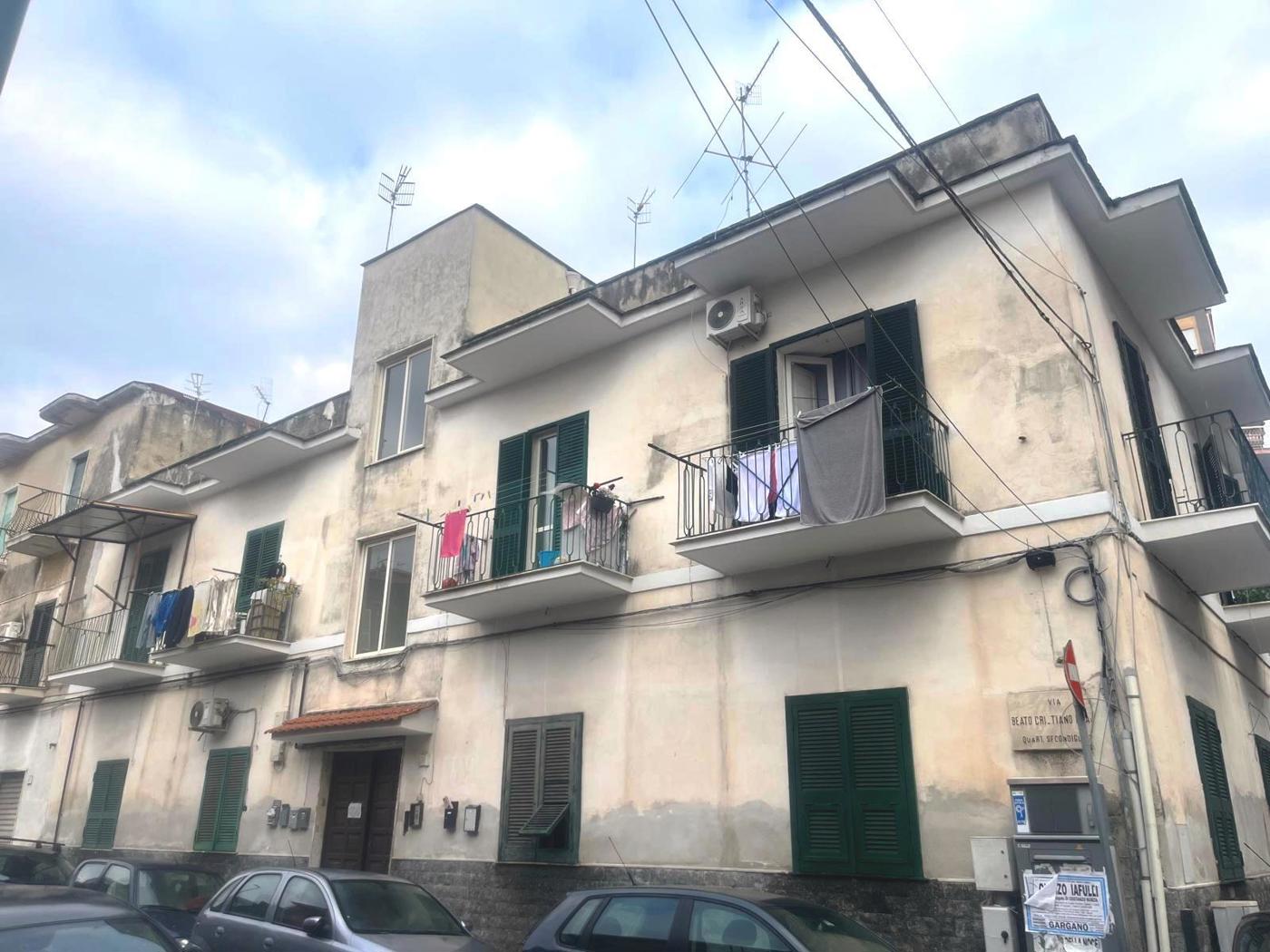 Stabile/Palazzo in vendita a Napoli