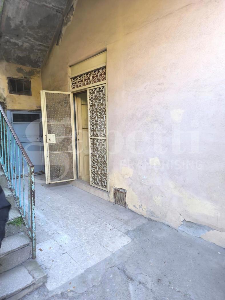 Bilocale da ristrutturare a Casoria