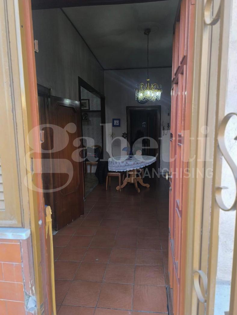 Bilocale da ristrutturare a Casoria