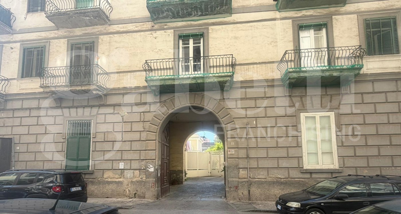 Bilocale da ristrutturare a Casoria